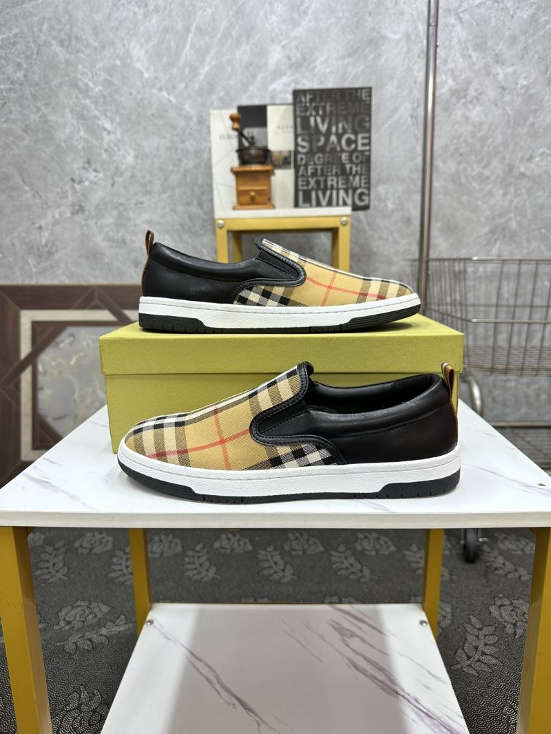 Burberry Low Shoes